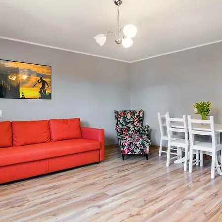Maya's Flats & Resorts - Podwale Apartment