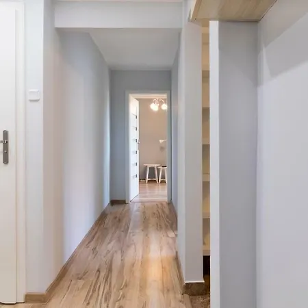 Maya's Flats & Resorts - Podwale Gdansk